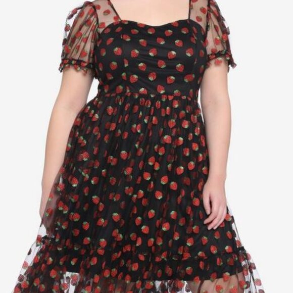 Hot Topic Dresses & Skirts - Hot Topic Strawberry Glitter Mesh Dress Plus Size